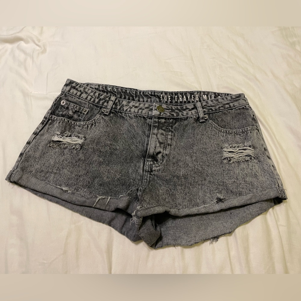 Cotton On Mid rise short shorts- Black, Size 10